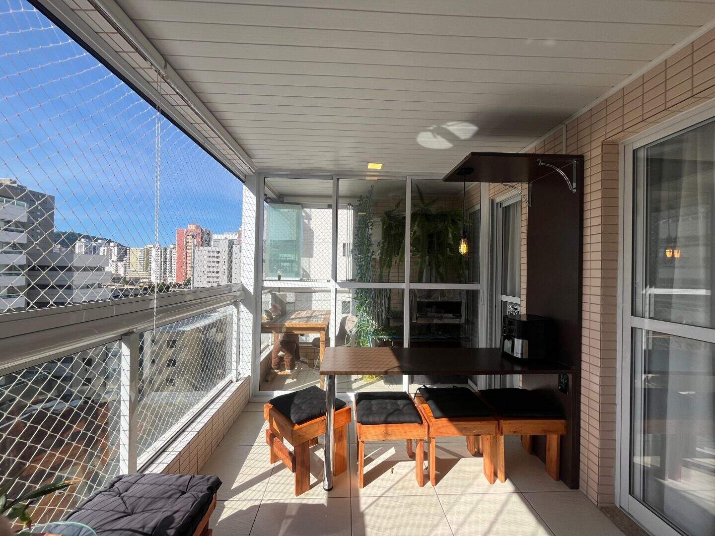 Apartamento à venda no Canto do Forte: 
