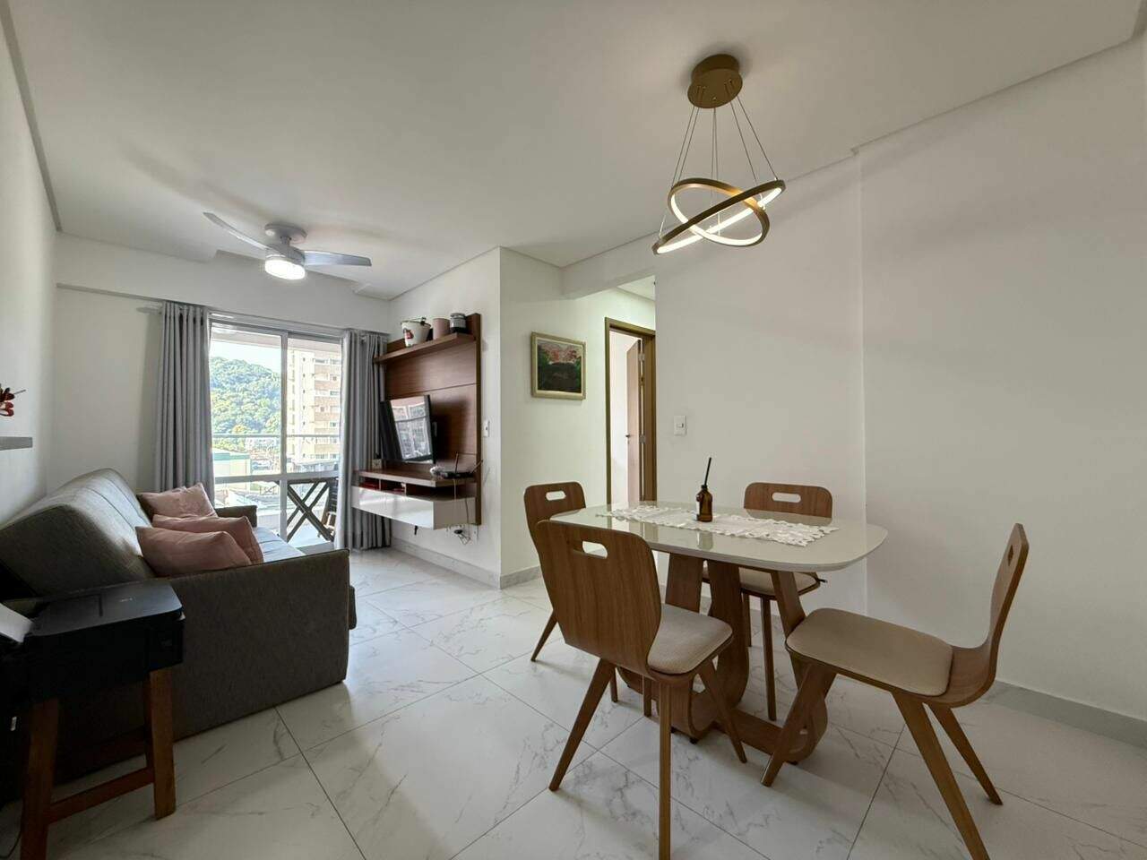 Apartamento à venda no Canto do Forte: 