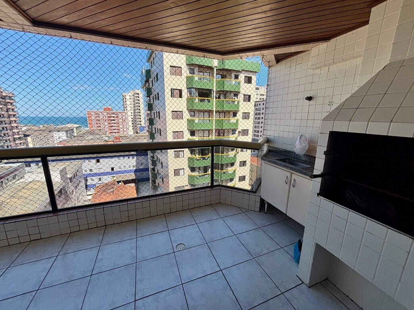 Apartamento à venda no Tupi: 