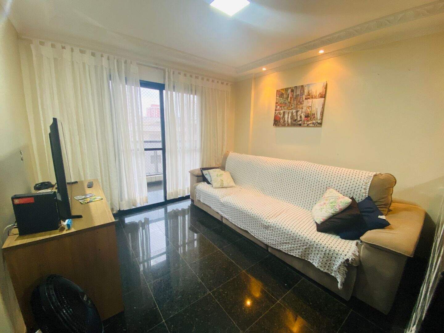 Apartamento à venda no Tupi: 