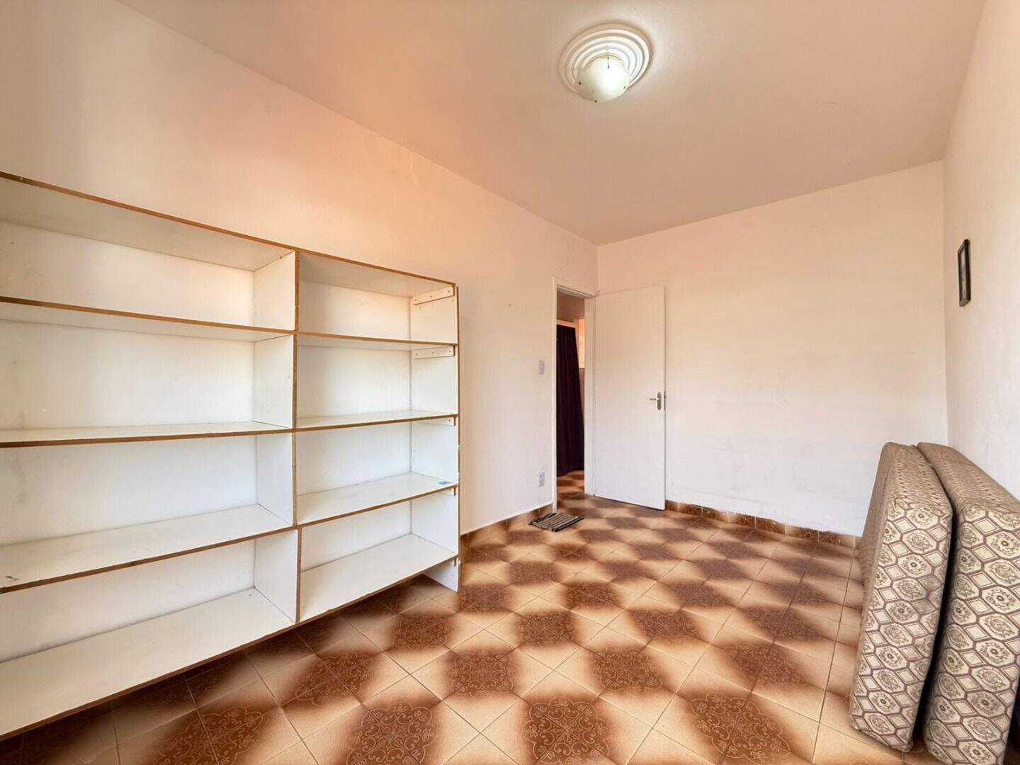 Apartamento à venda no Mirim: 