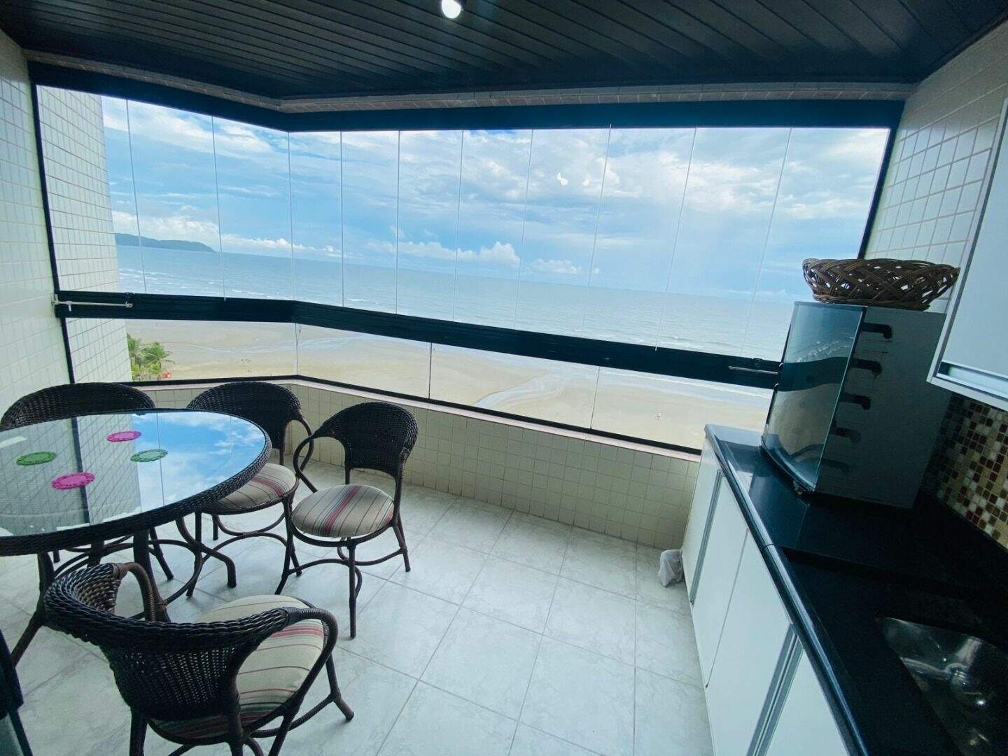 Apartamento à venda no Tupi: 