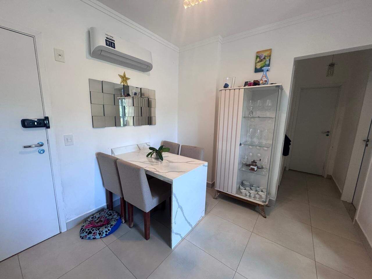 Apartamento à venda no Canto do Forte: 