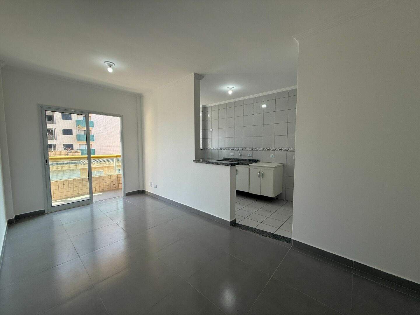 Apartamento à venda no Tupi: 
