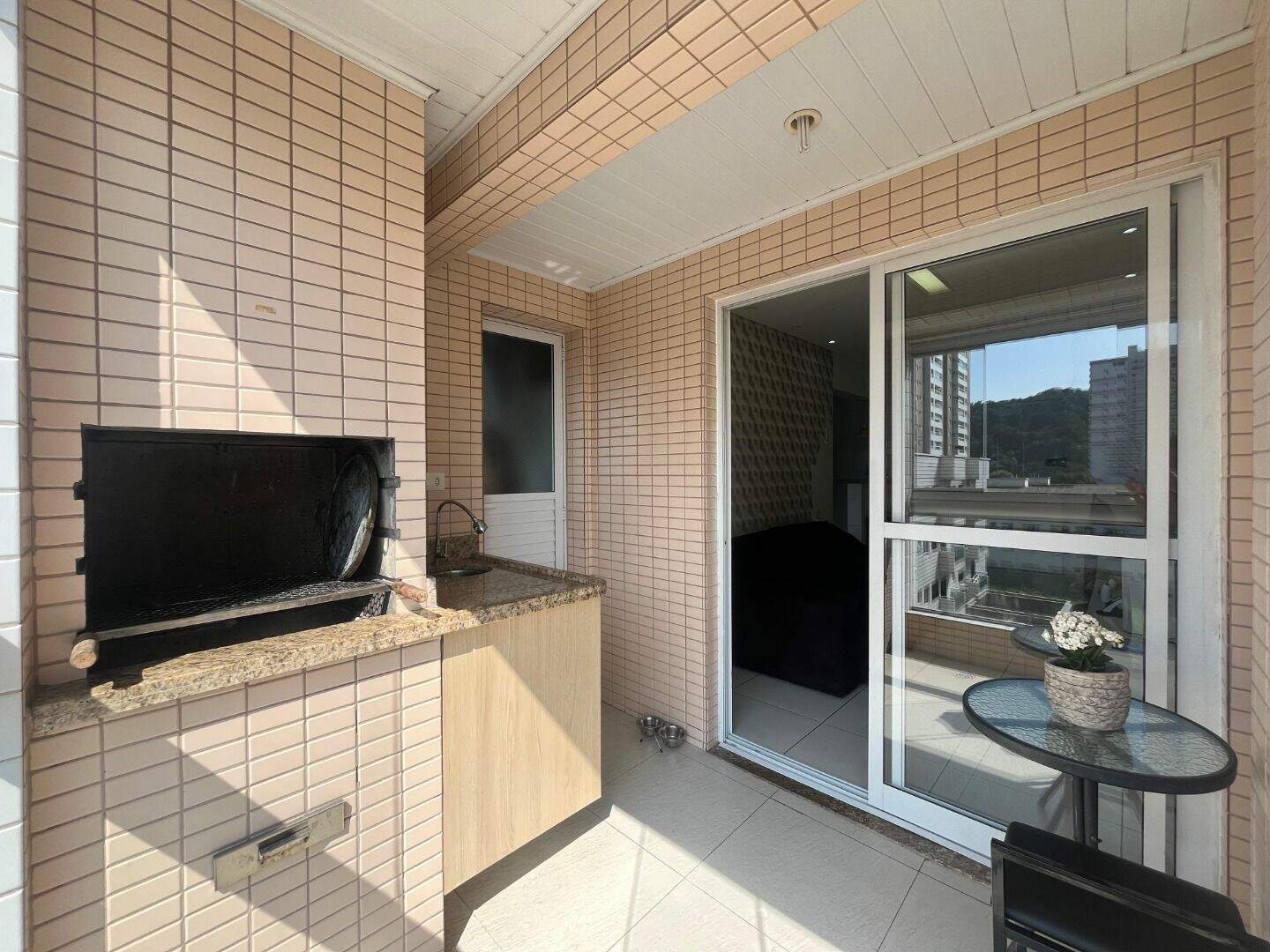 Apartamento à venda no Canto do Forte: 