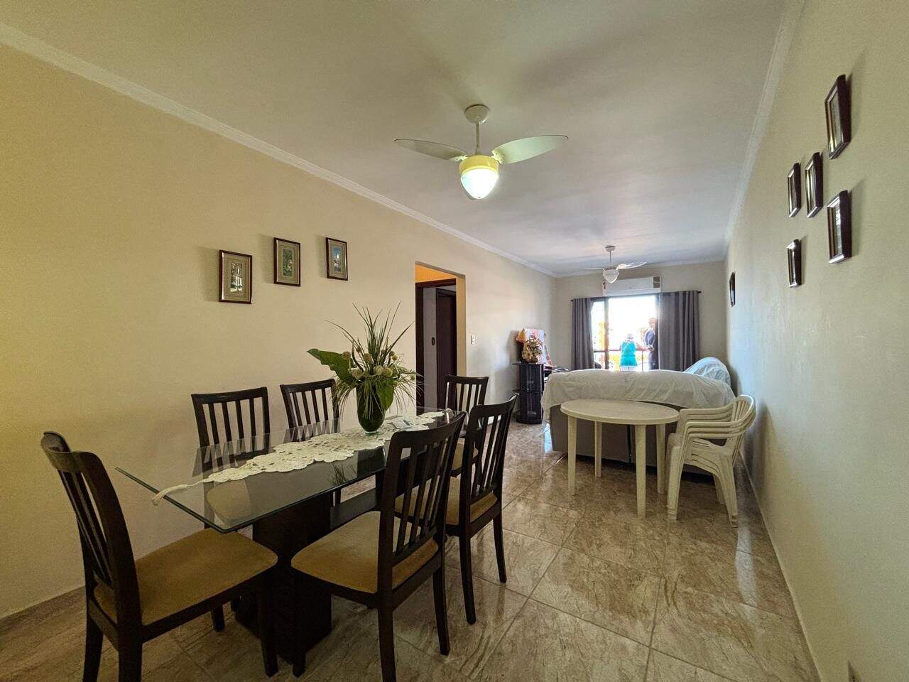 Apartamento à venda no Tupi: 