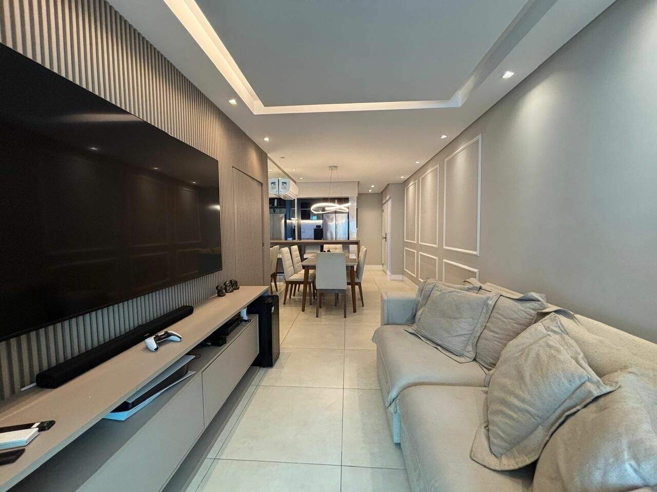 Apartamento à venda no Canto do Forte: 