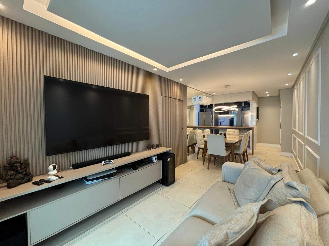 Apartamento à venda no Canto do Forte: 