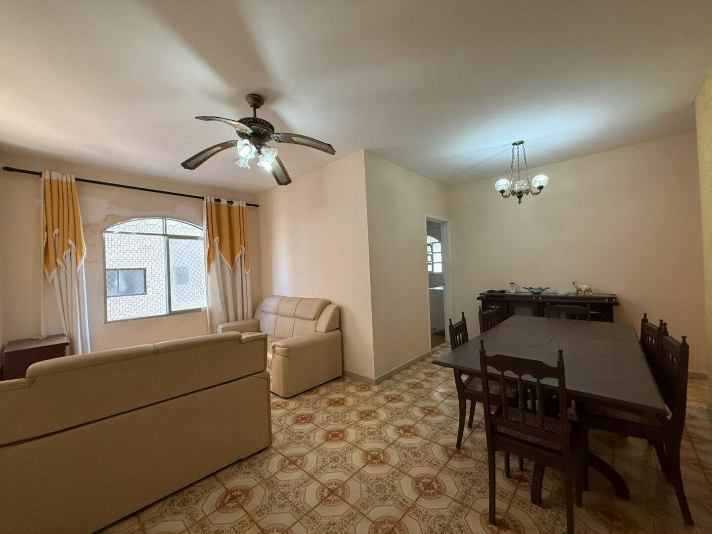 Apartamento à venda no Guilhermina: 