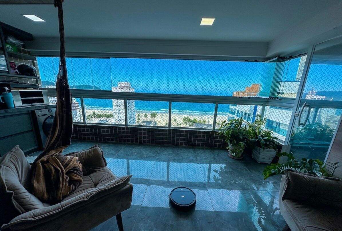 Apartamento à venda no Canto do Forte: 
