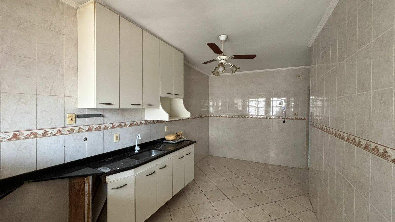 Apartamento à venda no Guilhermina: 