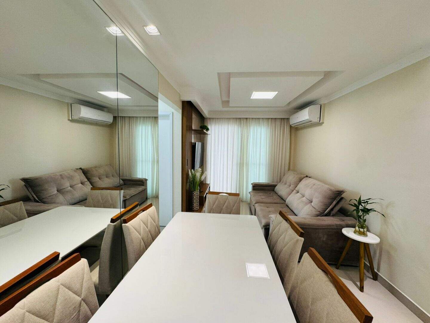 Apartamento à venda no Ocian: 