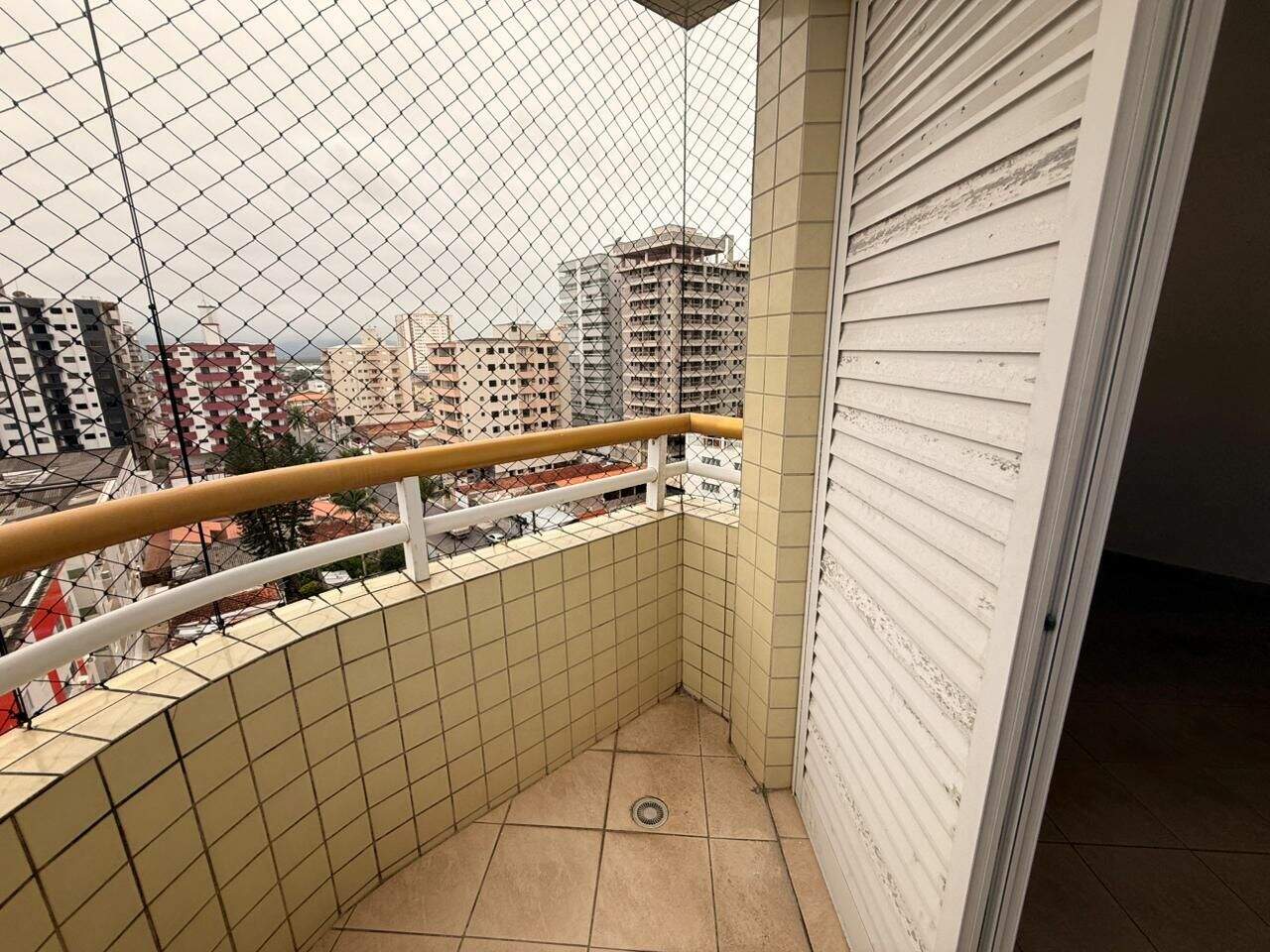 Apartamento à venda no Tupi: 