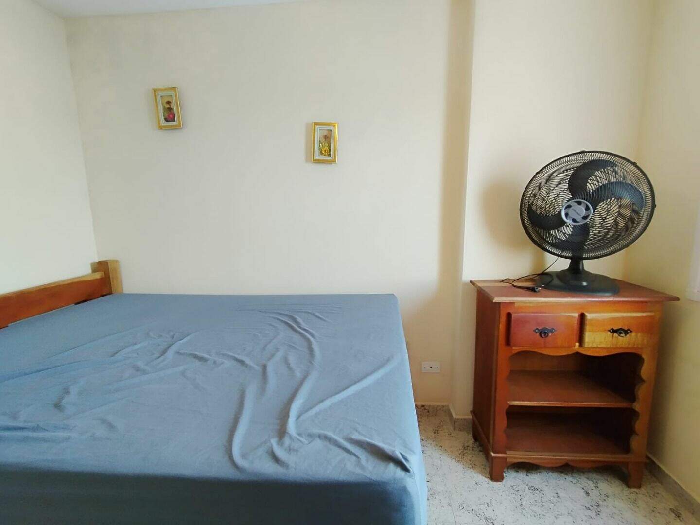 Apartamento à venda no Solemar: 