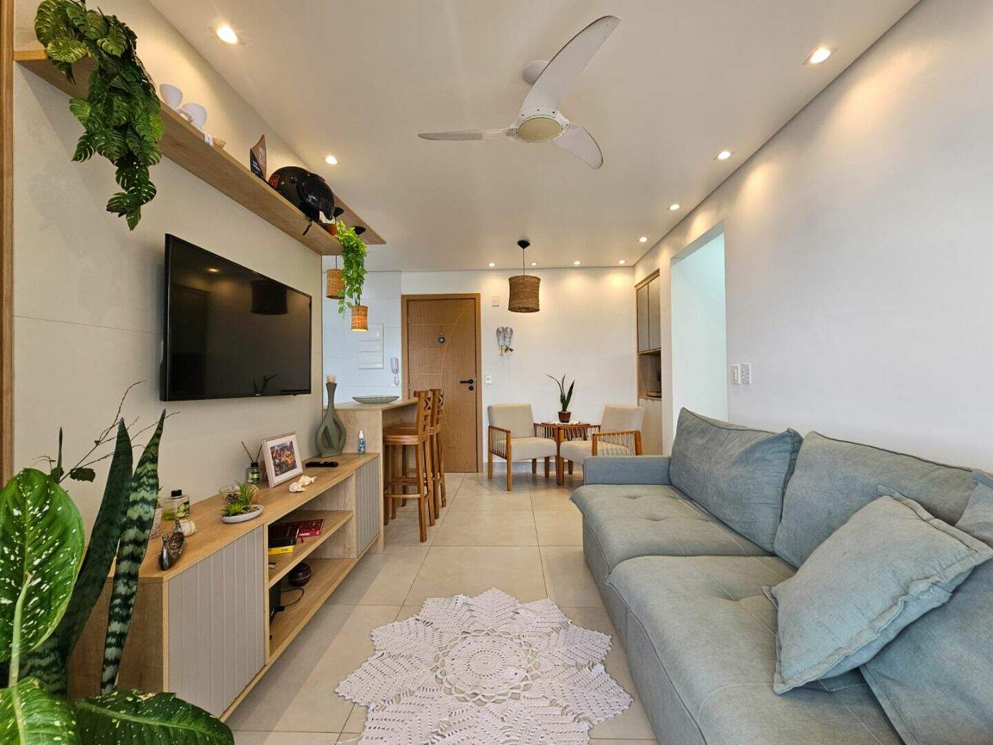 Apartamento à venda no Solemar: 