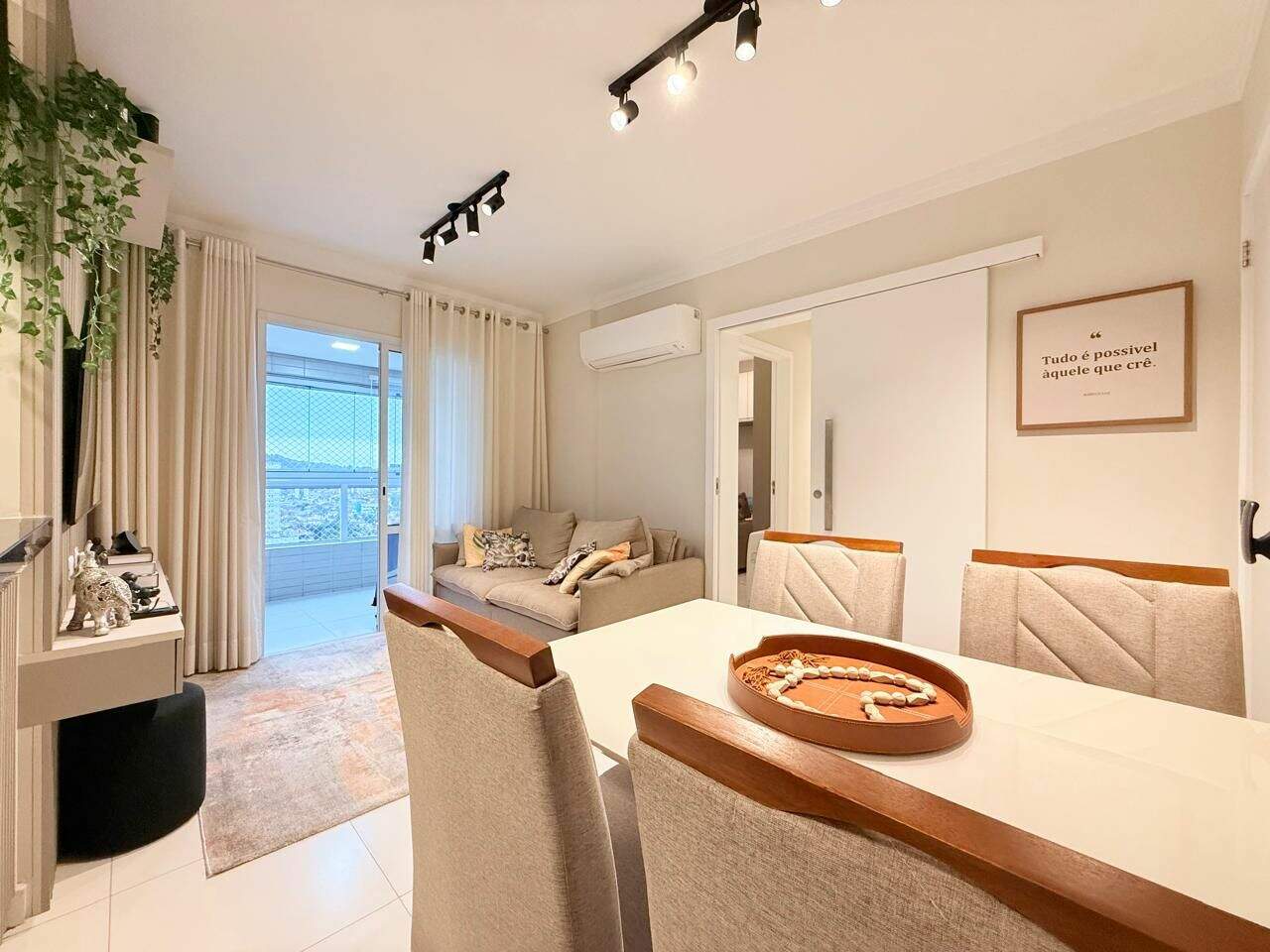 Apartamento à venda no Canto do Forte: 