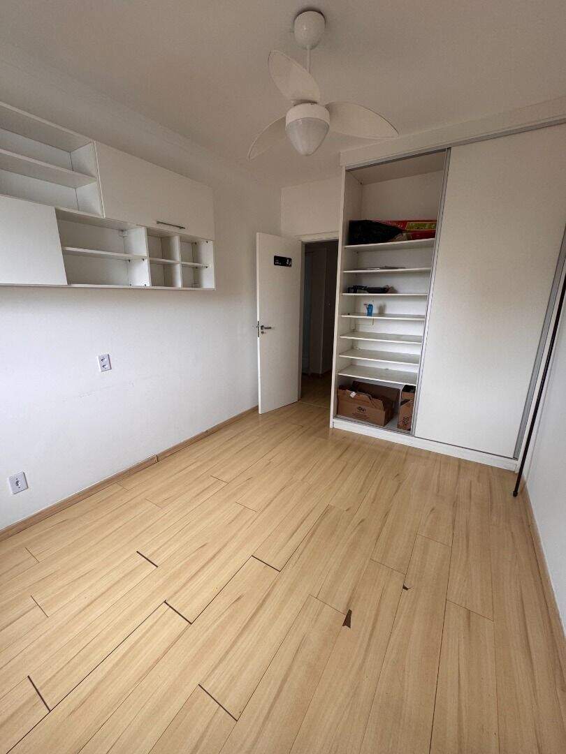 Apartamento à venda no Tupi: 