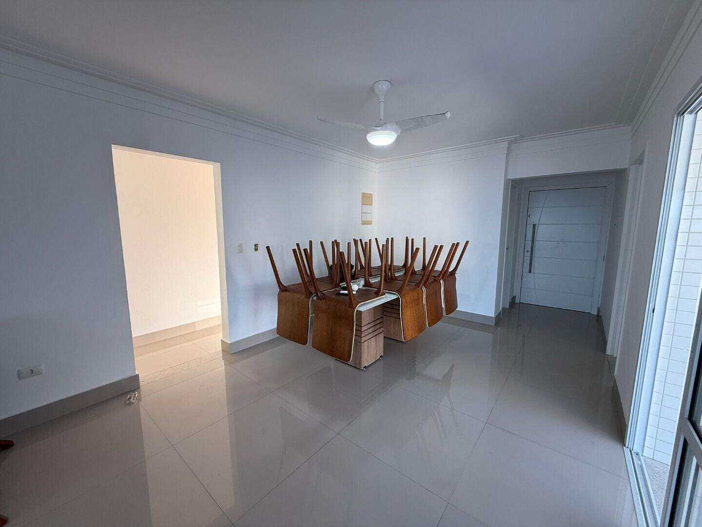Apartamento à venda no Canto do Forte: 
