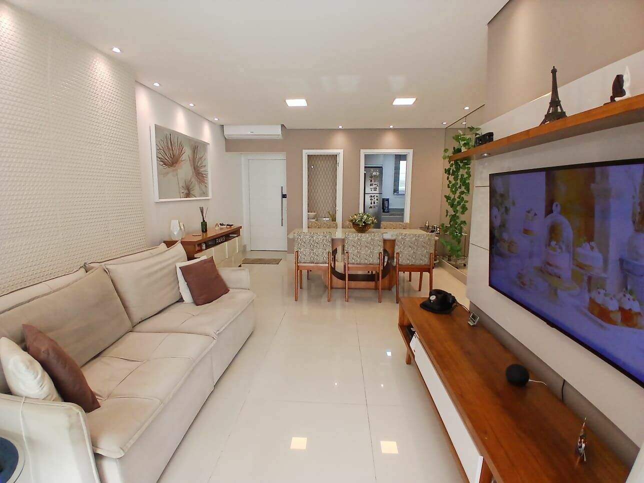 Apartamento à venda no Canto do Forte: 