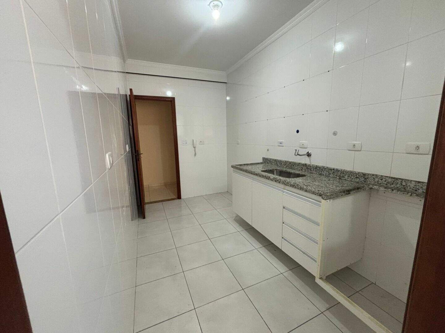 Apartamento à venda no Caiçara: 