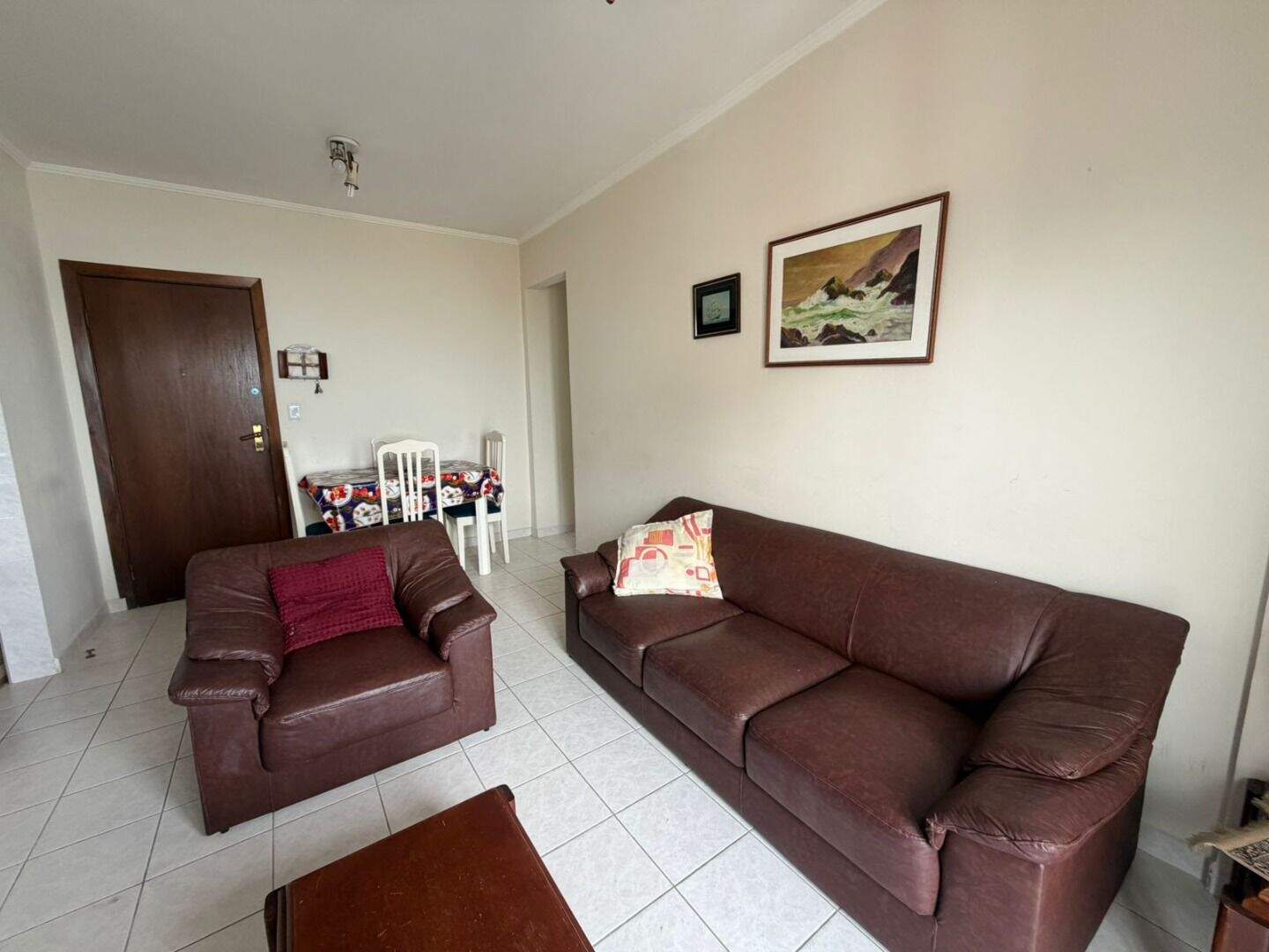 Apartamento à venda no Real: 