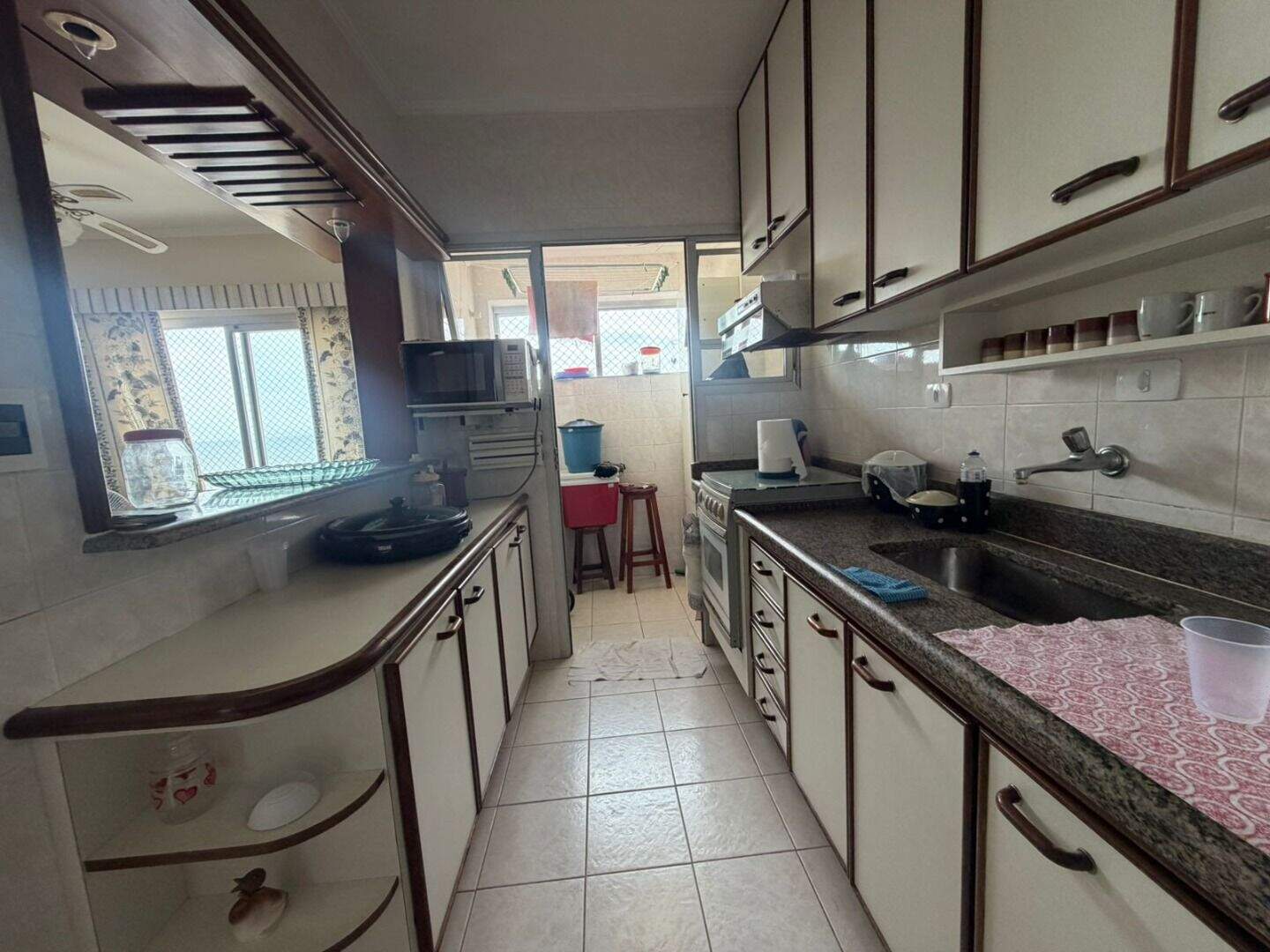 Apartamento à venda no Real: 