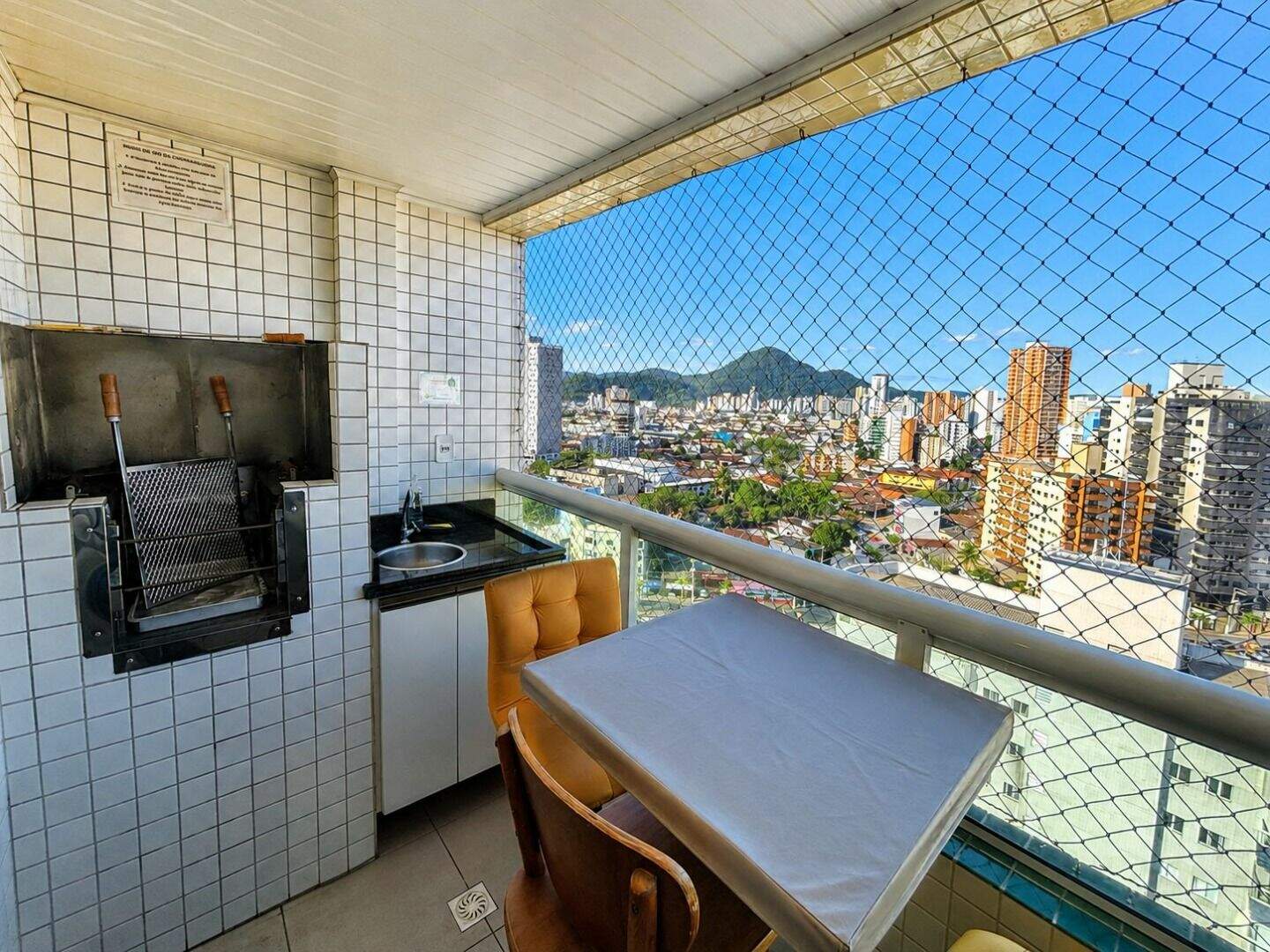 Apartamento à venda no Guilhermina: 