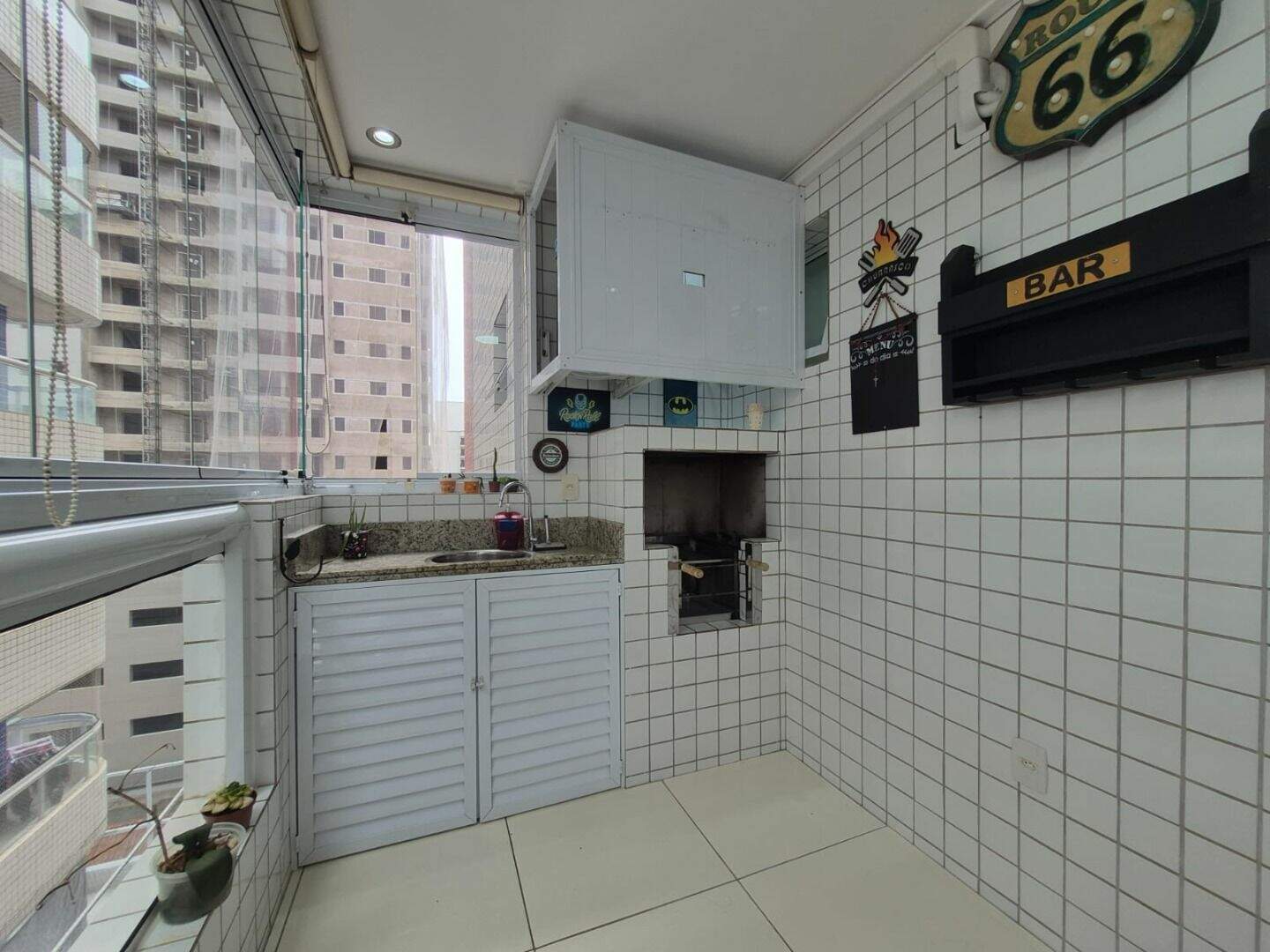 Apartamento à venda no Canto do Forte: 