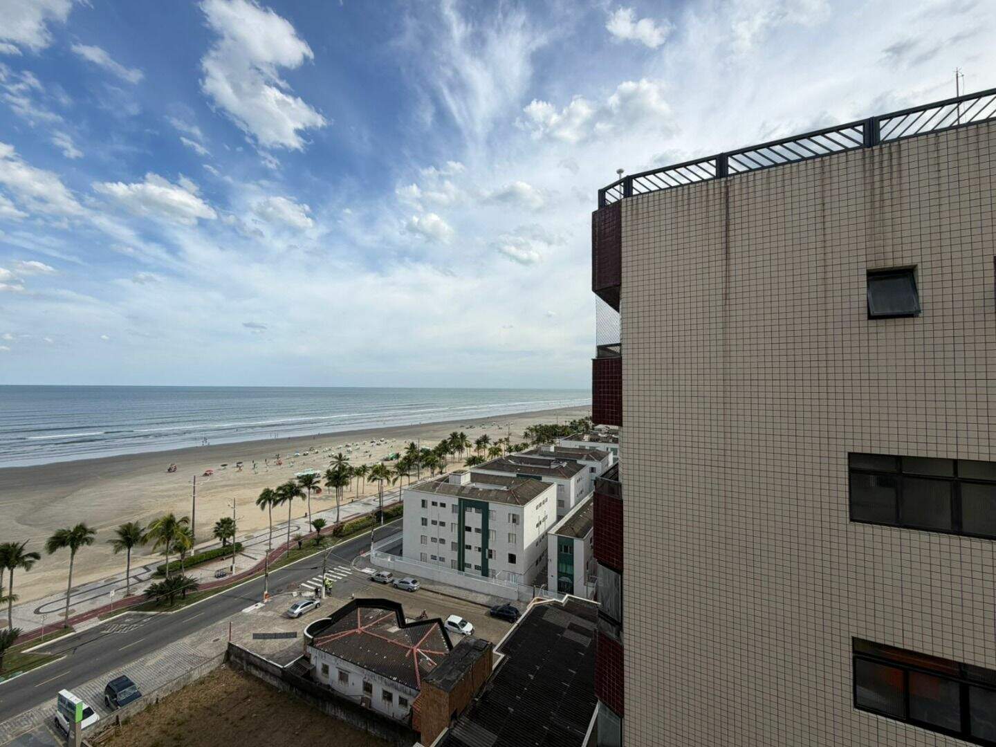 Apartamento à venda no Tupi: 