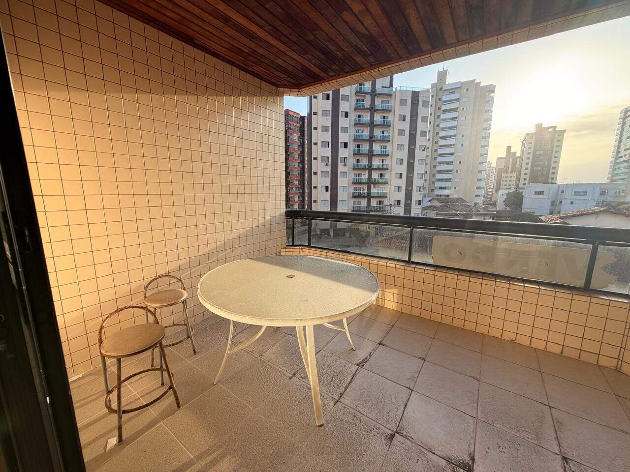 Apartamento à venda no Tupi: 