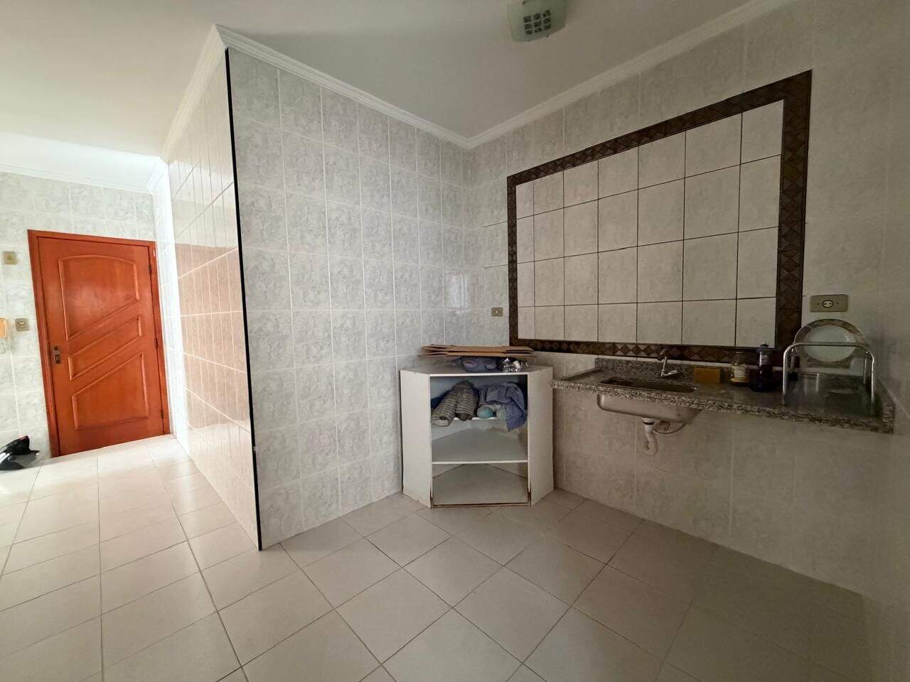 Apartamento à venda no Tupi: 
