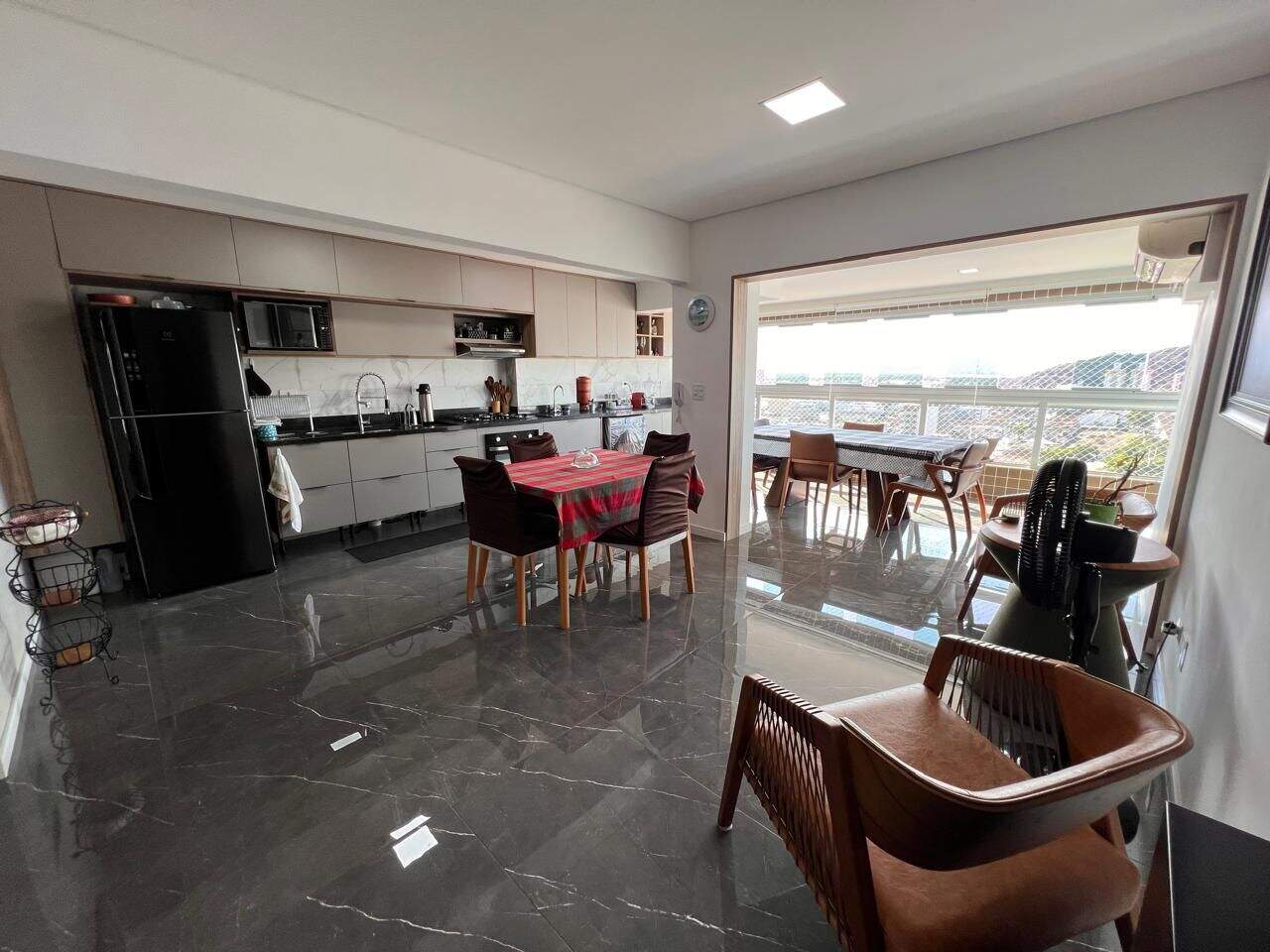 Apartamento à venda no Boqueirão: 