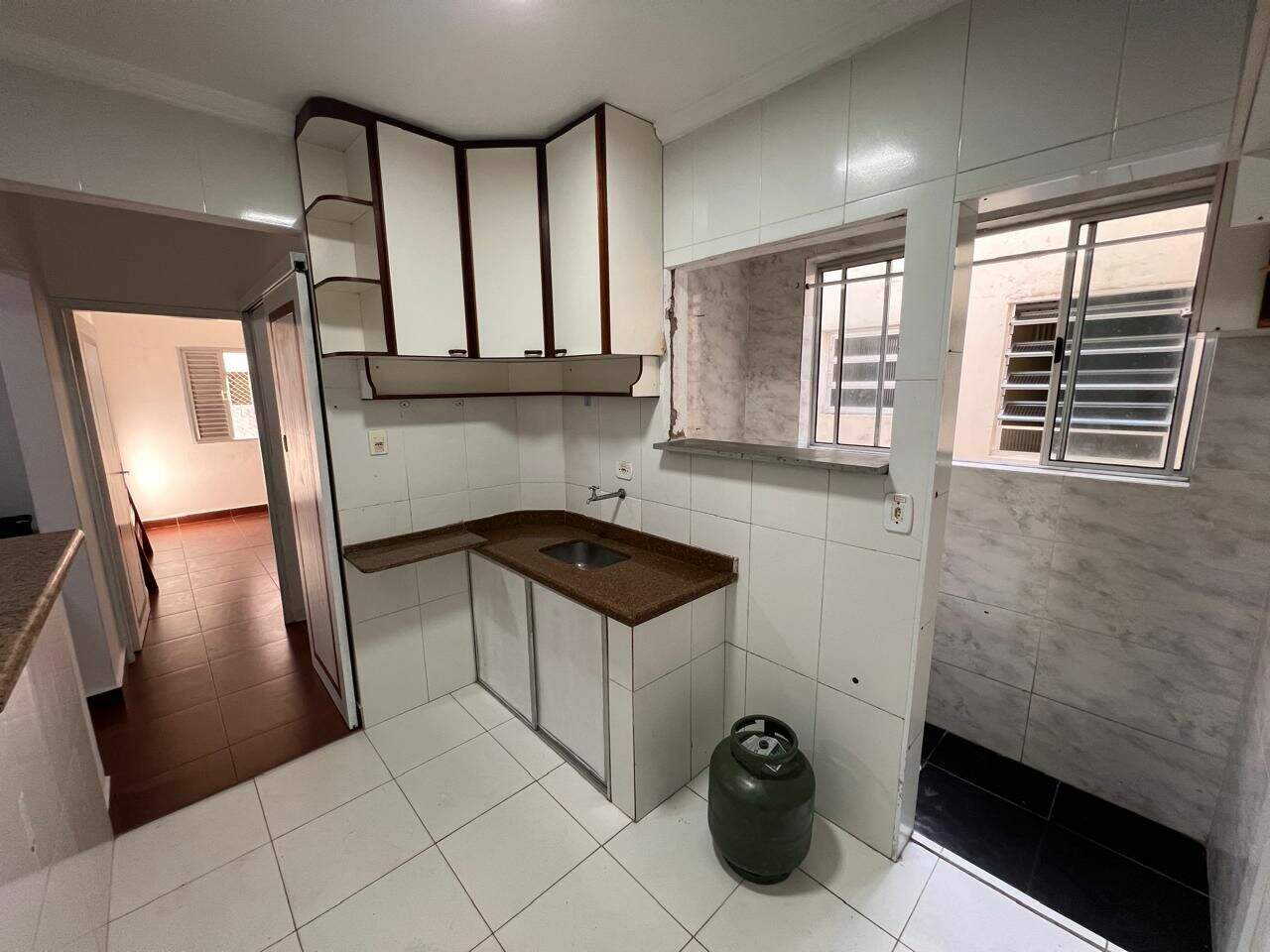 Apartamento à venda no Aviação: 