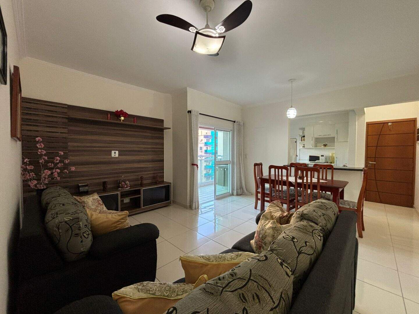 Apartamento à venda no Tupi: 
