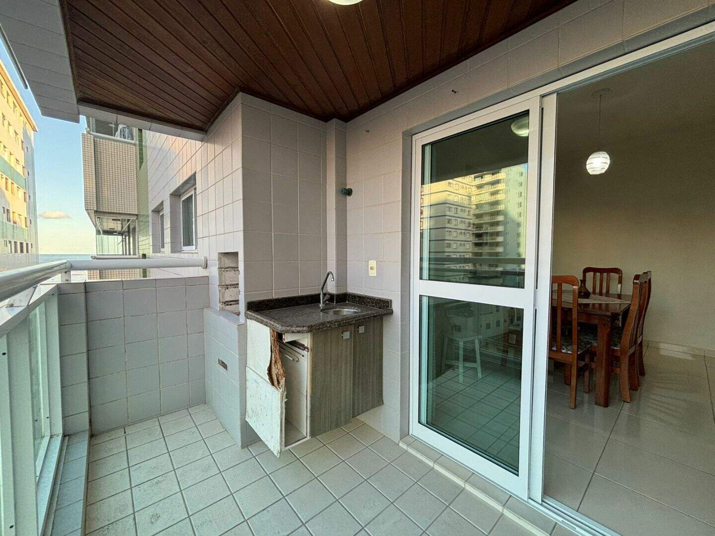 Apartamento à venda no Tupi: 