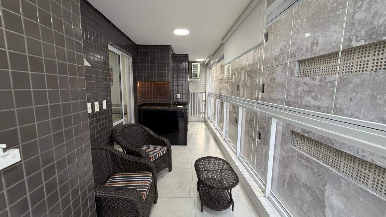 Apartamento à venda no Canto do Forte: 