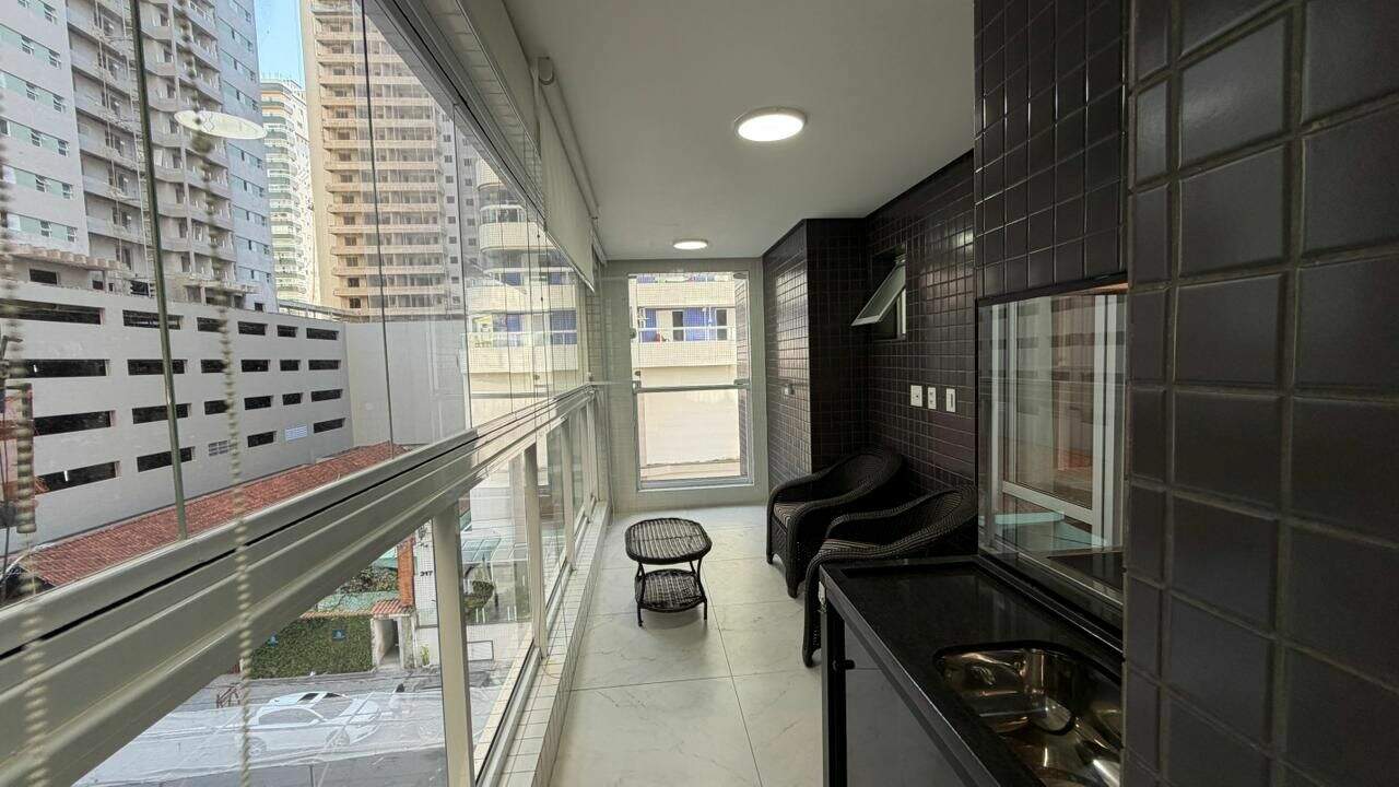 Apartamento à venda no Canto do Forte: 