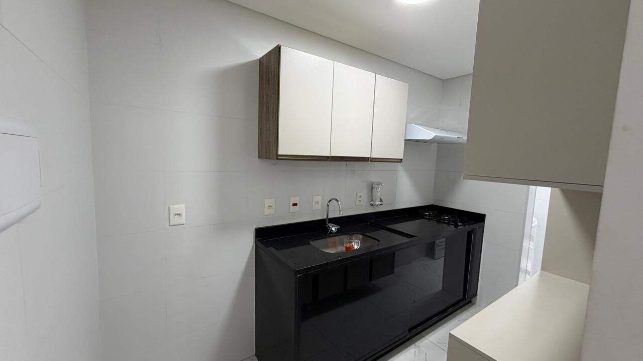 Apartamento à venda no Canto do Forte: 