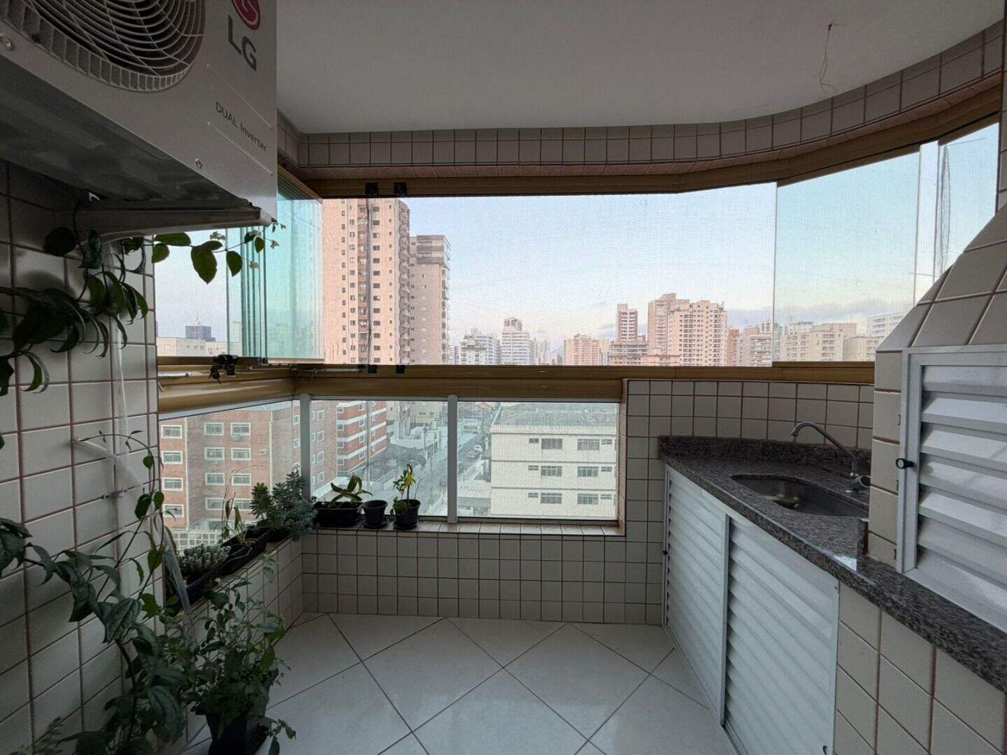 Apartamento à venda no Tupi: 