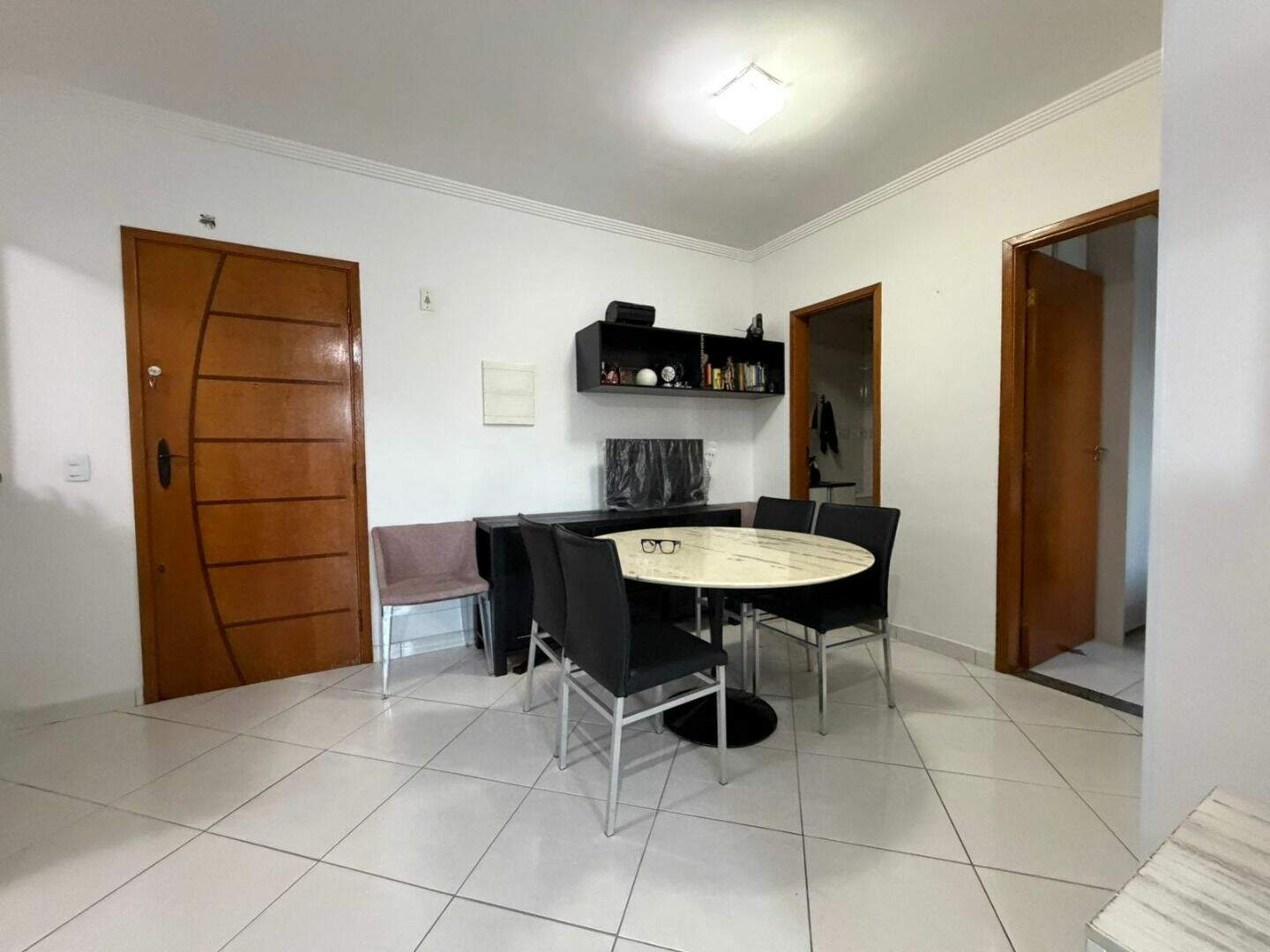 Apartamento à venda no Tupi: 