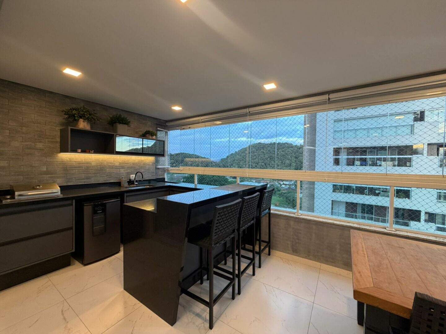 Apartamento à venda no Canto do Forte: 