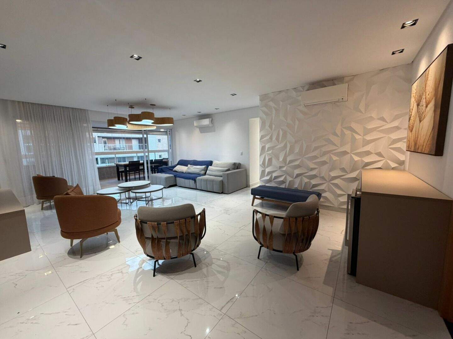 Apartamento à venda no Canto do Forte: 
