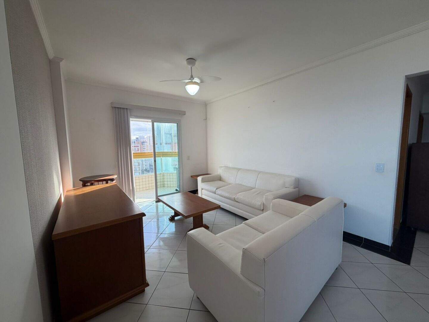 Apartamento à venda no Tupi: 