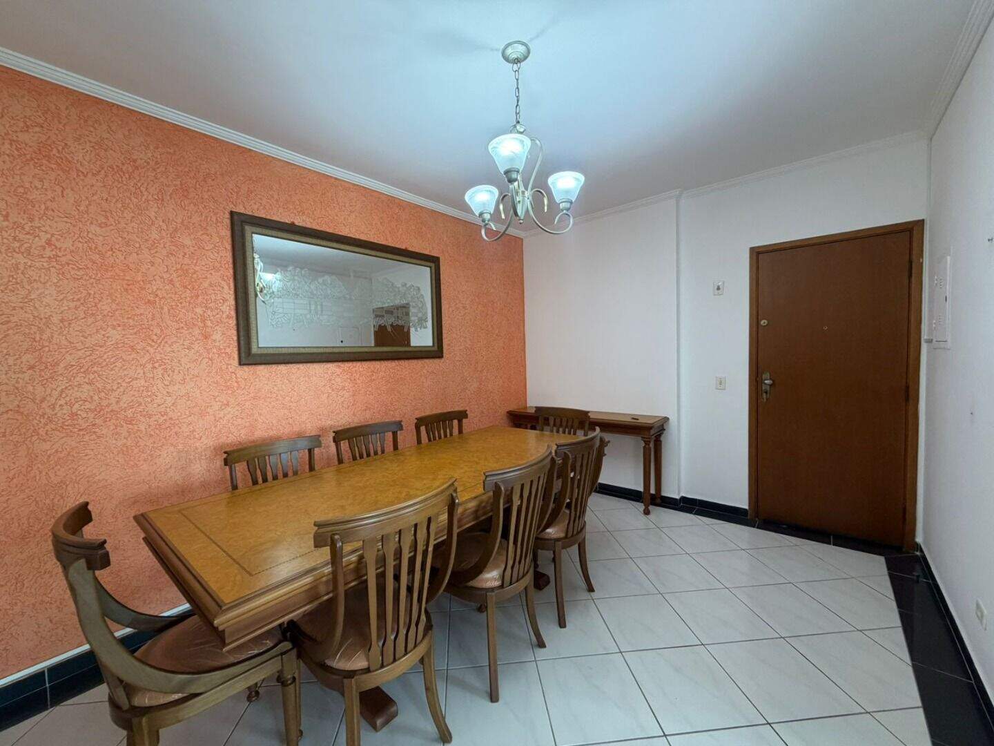 Apartamento à venda no Tupi: 