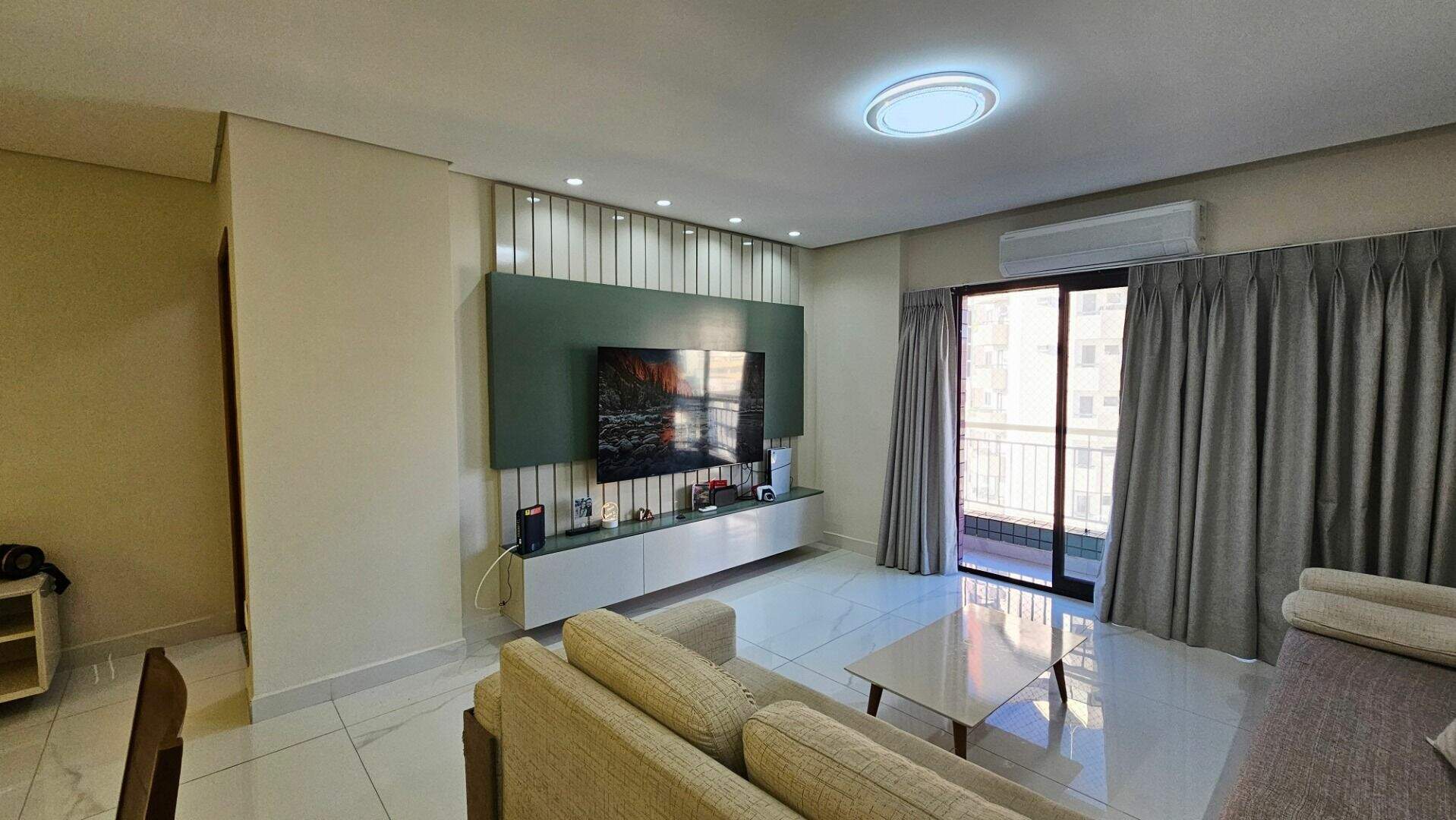 Apartamento à venda no Canto do Forte: 
