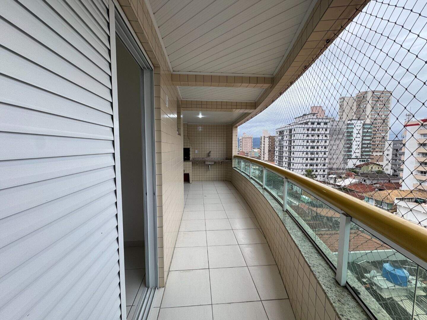 Apartamento à venda no Ocian: 