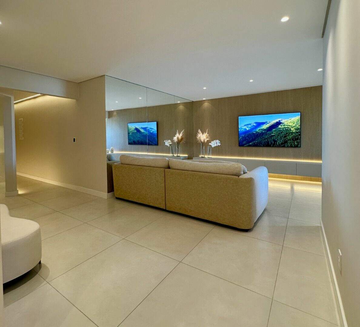 Apartamento à venda no Canto do Forte: 