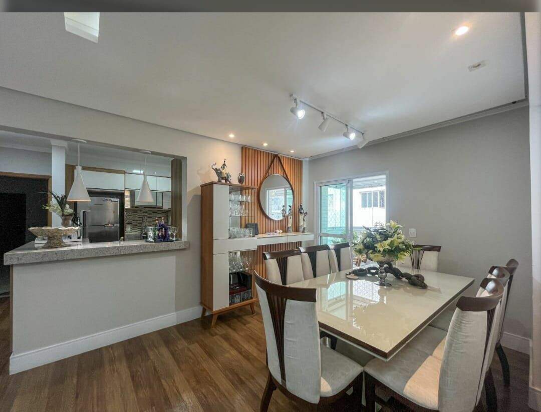 Apartamento à venda no Guilhermina: 