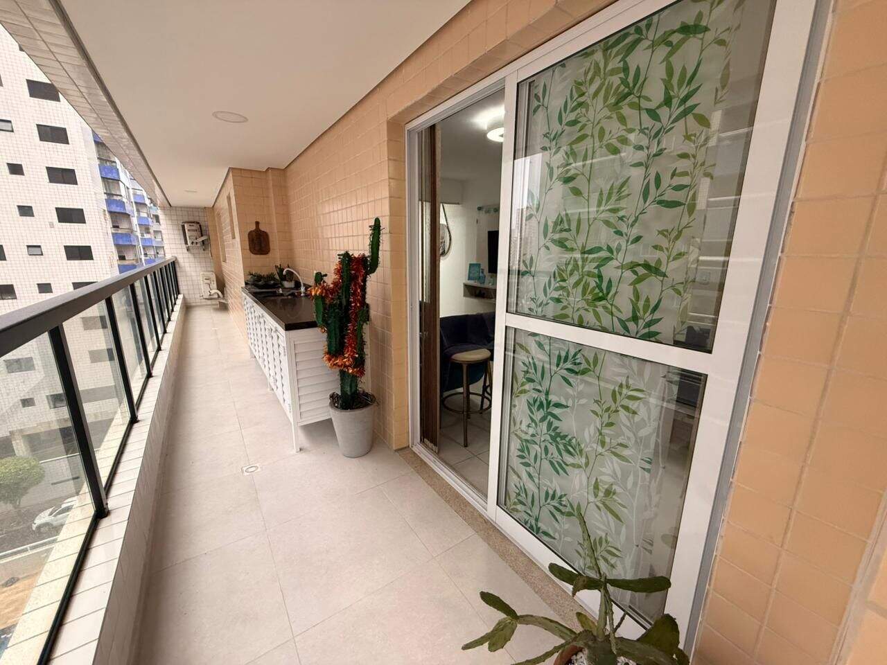 Apartamento à venda no Ocian: 