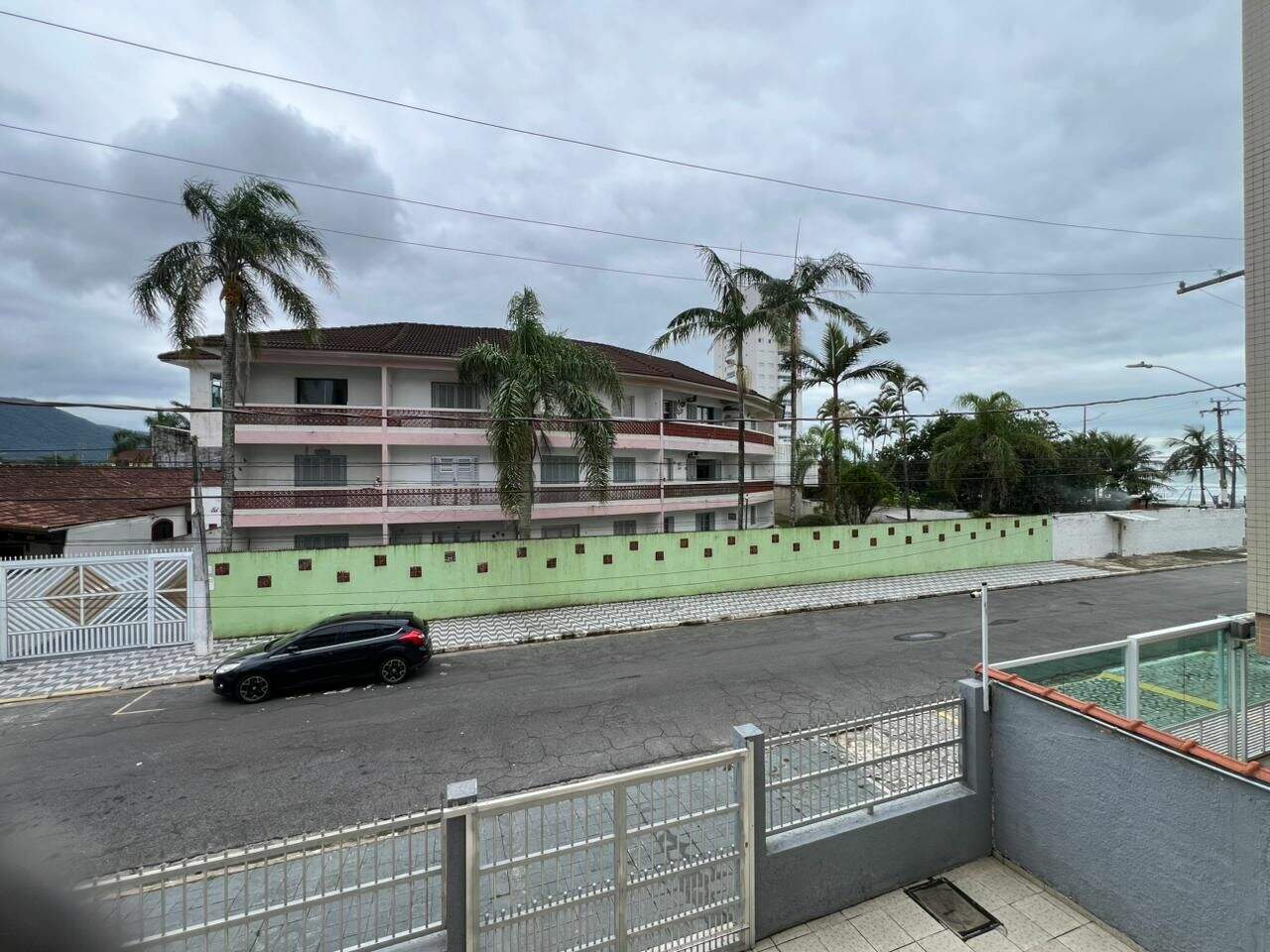 Apartamento à venda no Solemar: 